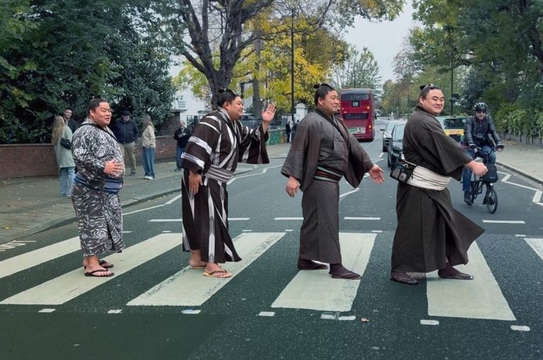 Big Ben, Big Men: London Falls in Love with Sumo
